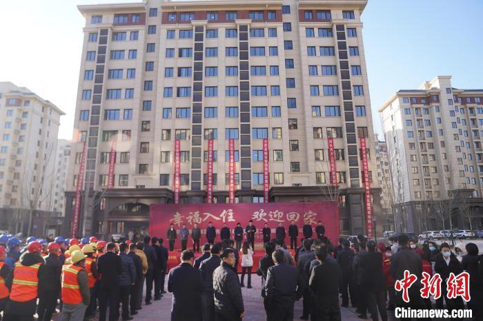 圖為2021年11月23日，臺前縣黃河灘區群眾遷建安置區二期啟動(dòng)儀式現場(chǎng)?！⊥鯙榉?攝